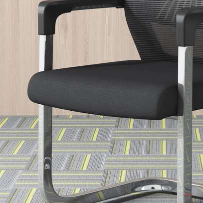 Office Chair: Breathable Mesh Back Guest Office Chair image 2