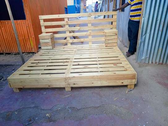 Queen Size Pallets Beds image 3