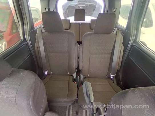 Toyota voxy si Drive 2018model image 4