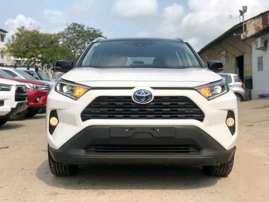 Toyota RAV4 hybrid 2019 image 4
