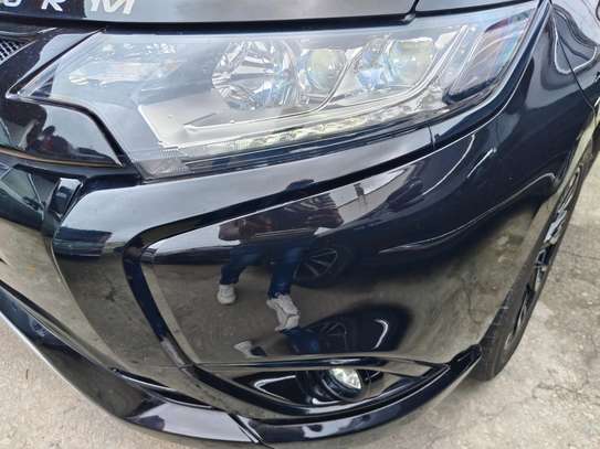 Mitsubishi outlander PHEV 2018 Sunroof image 4