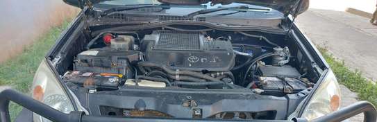 Toyota land cruiser Prado diesel engine auto image 5
