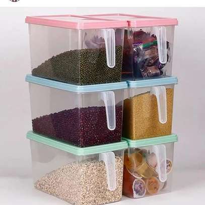 Cereal containers image 1