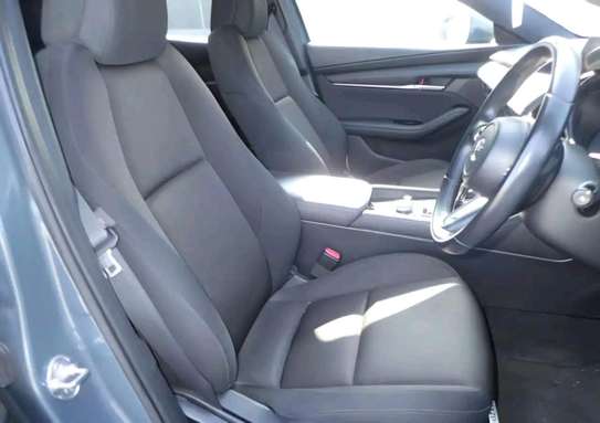 Mazda 3 PETROL 2019 2WD image 9