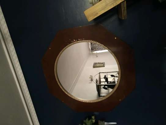 Wall mirror, image 1