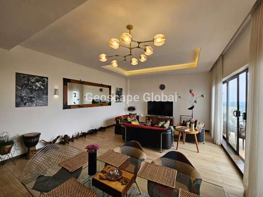 Furnished 3 Bed Apartment with En Suite in Rosslyn image 3