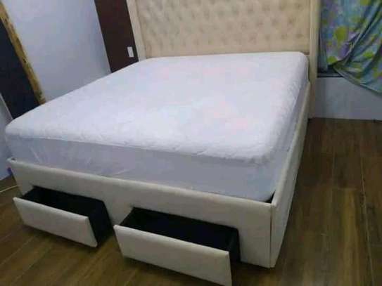 Modern bed 5by6 6by6 image 2