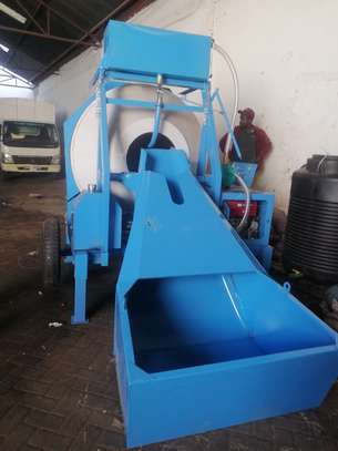 CONCRETE MIXERS FOR SALE image 7