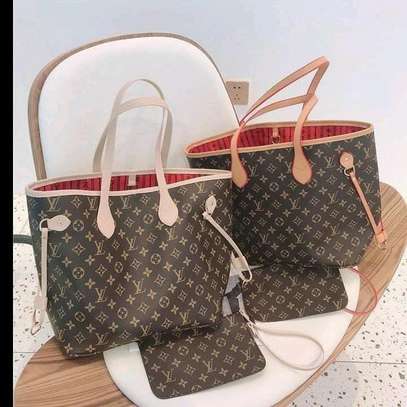 Louis Vuitton handbags image 2