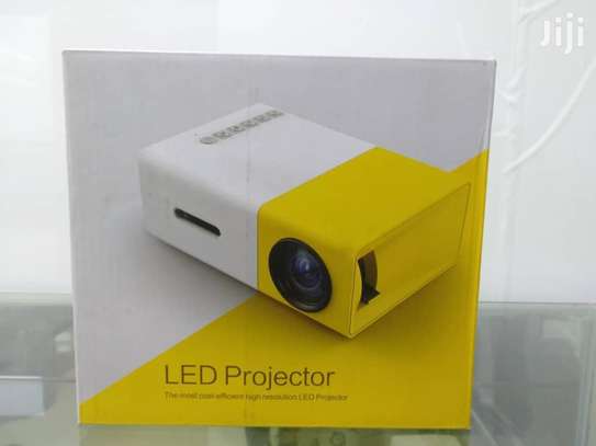LED Home Projector image 3