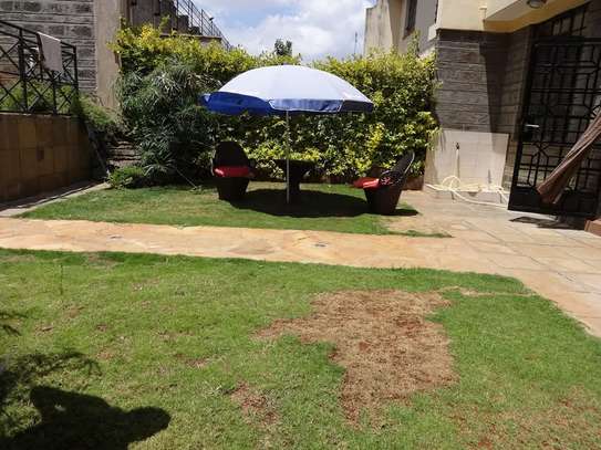 4 bedroom Maisonette plus sq image 2