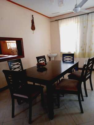 5 Bed Townhouse with En Suite in Bamburi image 13