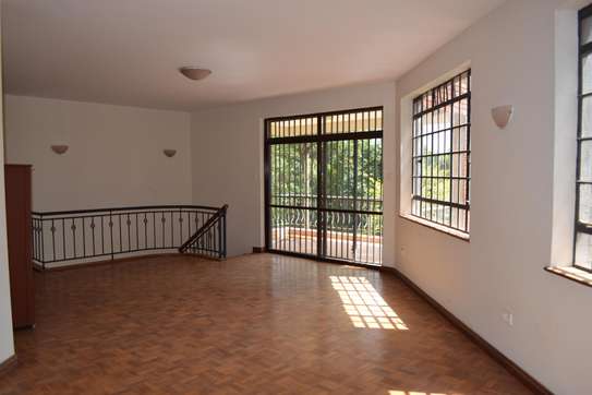 5 Bed Apartment with Swimming Pool in Westlands Area image 1