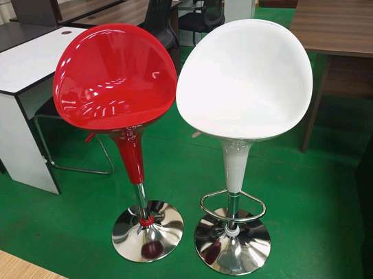 Bar stools image 1