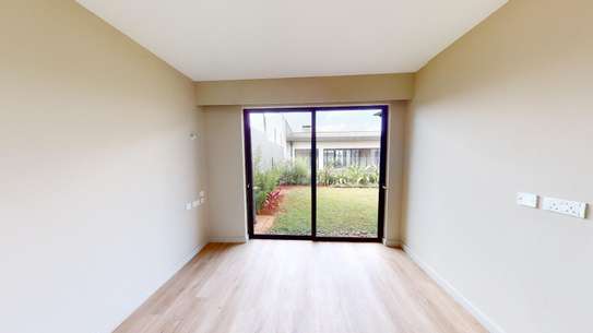 3 Bed House with En Suite at Gigiri image 7