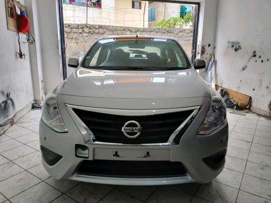 Nissan Latio 2015 image 8