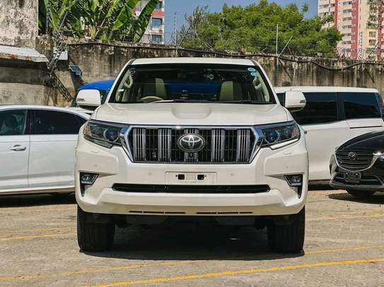 Toyota land cruiser Prado TZG 2018 Diesel image 1