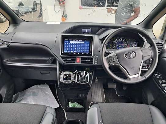 Toyota Noah WxB hybrid white 2019 2wd image 7