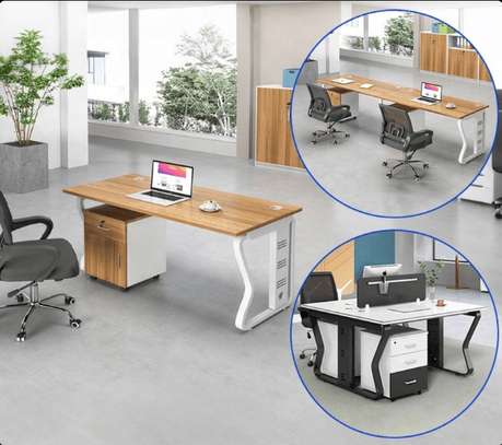 Office Workstation; 2 Way Open Office Workstation image 6