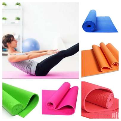 All-Purpose 1/2-Inch Extra Thick High Density Anti-Tear Exercise Yoga Mat image 1