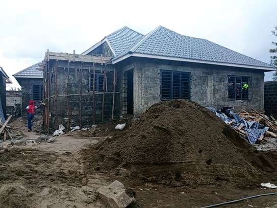 4 Bed House at Mugutha image 2