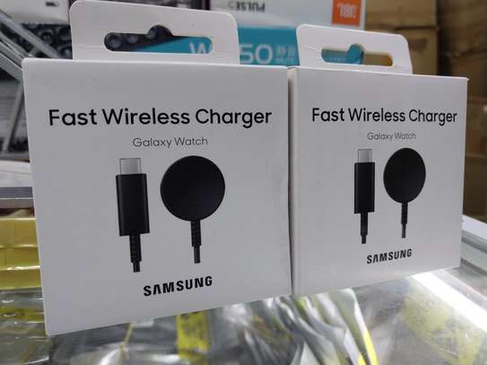 Galaxy Watch Fast Wireless Charger (USB-C) image 1
