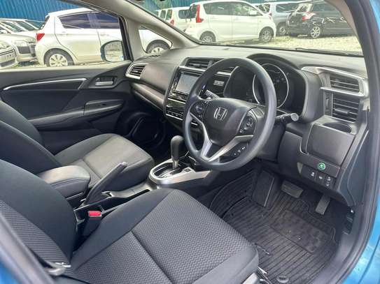 Honda fit non hybrid image 7