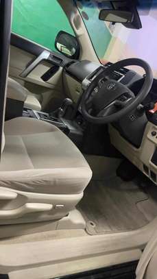 TOYOTA LANDCRUISER PRADO TX 2018 7 SEATER image 5