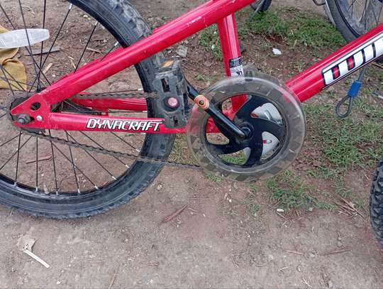Sleek Red Dynacraft Wipeout BMX Bike.Tyre Size 20' image 6