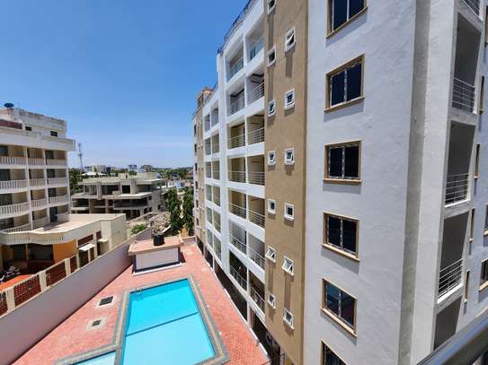 2 Bed Apartment with En Suite at Voyager Hotel image 10