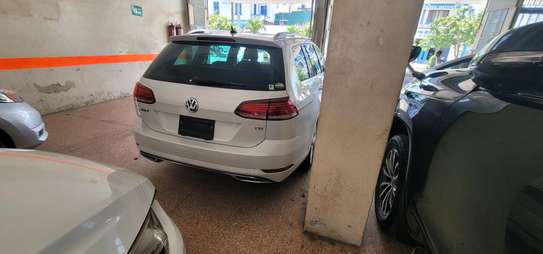 Golf variant 1400cc image 6