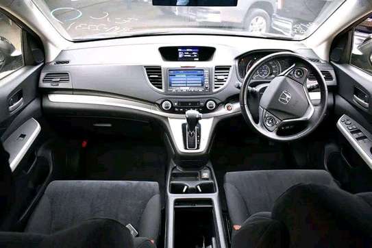 Honda CR-V newshape image 4