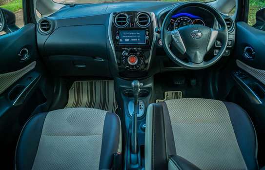 2016 Nissan Note Maroon image 7