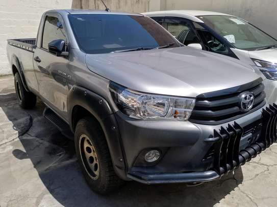 Toyota Hilux single cabin image 5