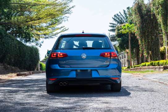 2015 Volkswagen Golf blue image 6