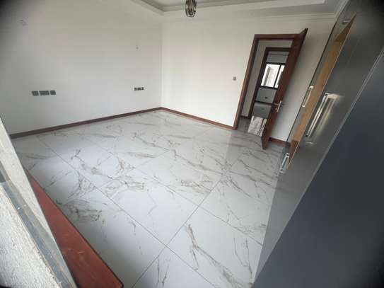 3 Bed Apartment with En Suite at Nyeri Road image 6