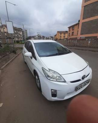 Toyota Prius Hybrid 2011, Clean with warranty image 3