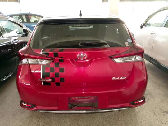 Toyota Auris 2016 image 1