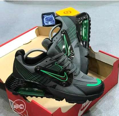 Nike flywire 
Size 40 _45
Ksh 3500 image 1