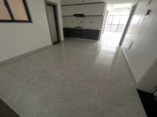 3 Bed Apartment with En Suite in Kilimani image 2
