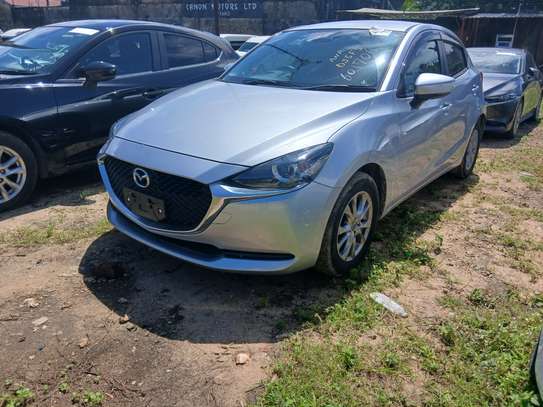Mazda 2 2018 image 1
