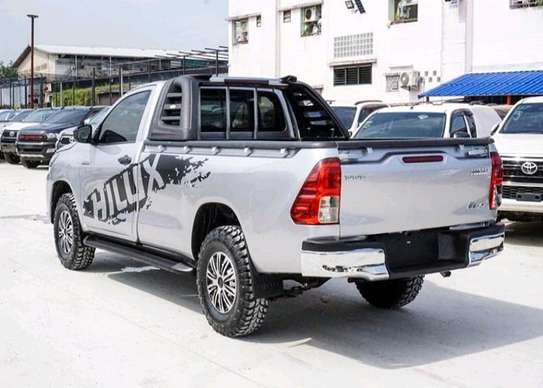 HILUX PICK UP (HIRE PURCHASE ACCEPTED) image 8