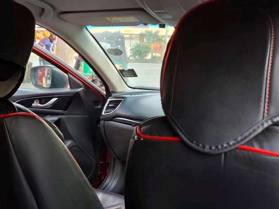 MAZDA AXELA image 12