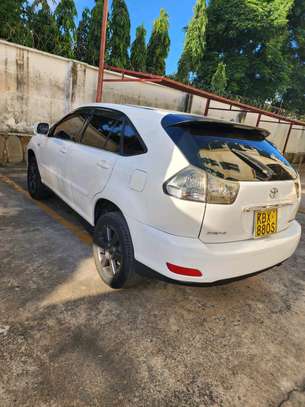 Toyota harrier image 11