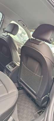 Audi A4 Quattro TFSI Blue 2018 image 7