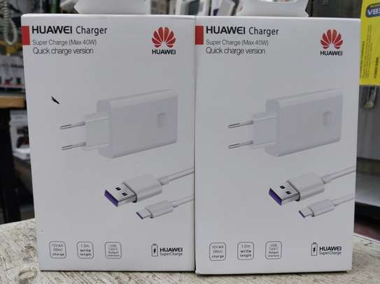 Huawei SuperCharge USB-C Wall Charger CP84 - 40W - White image 1