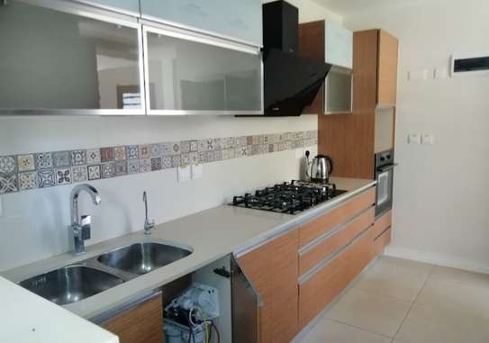 4 Bed Townhouse with En Suite in Langata image 4