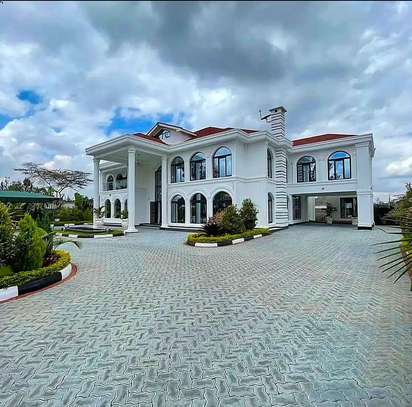 7 Bed House with En Suite in Karen image 8