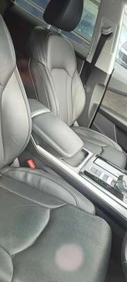 Audi Quattro TFSI Q8-S 2019 image 5