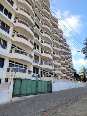 Serviced 4 Bed Apartment with En Suite in Nyali Area image 8